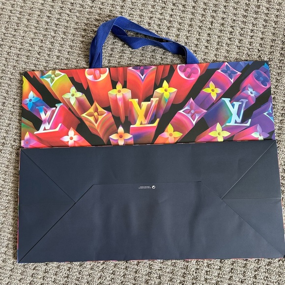 Louis Vuitton limited edition 3D shopping bag large - Picture 3 of 5